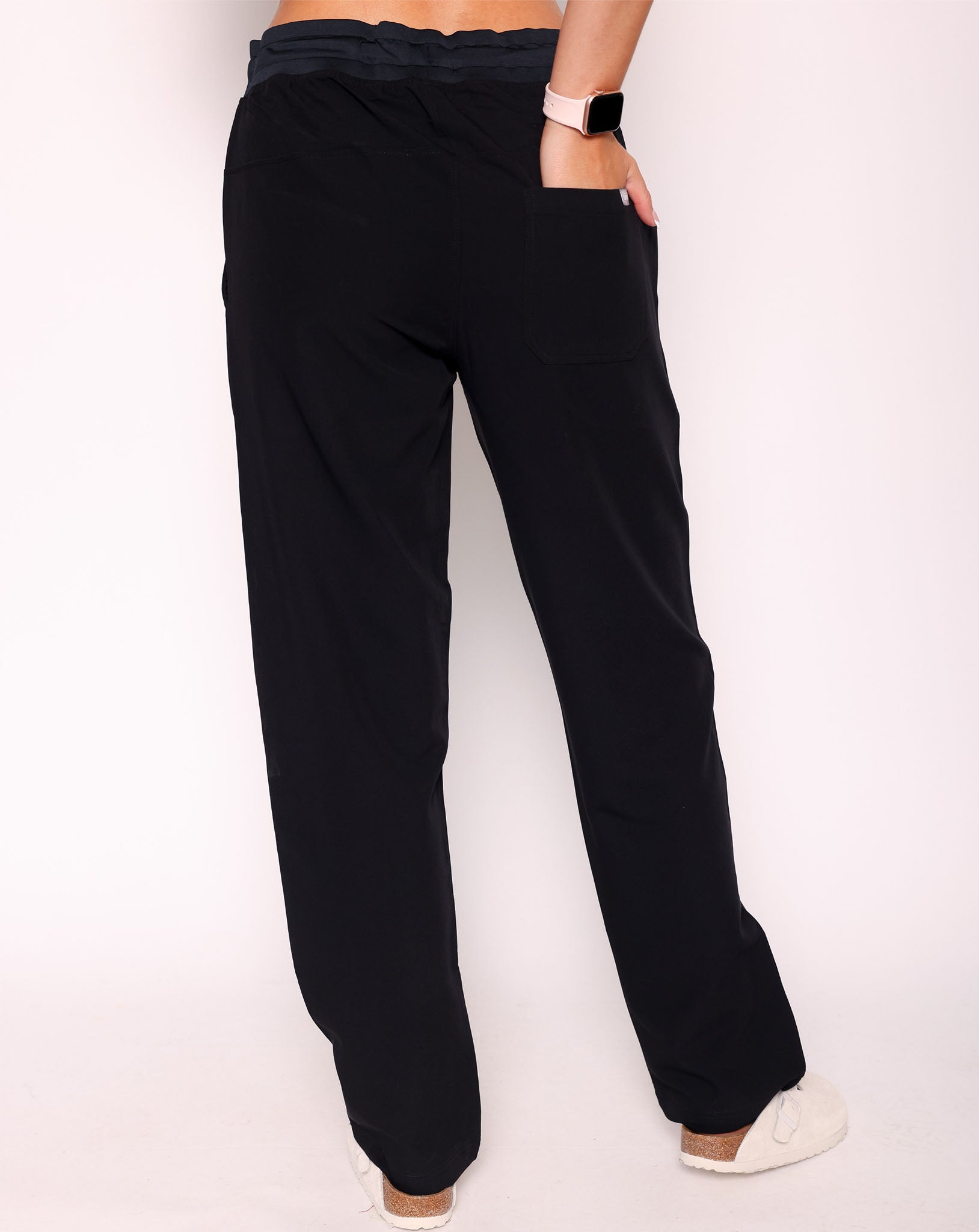 Arlo Straight Leg Scrub Bottoms - Black