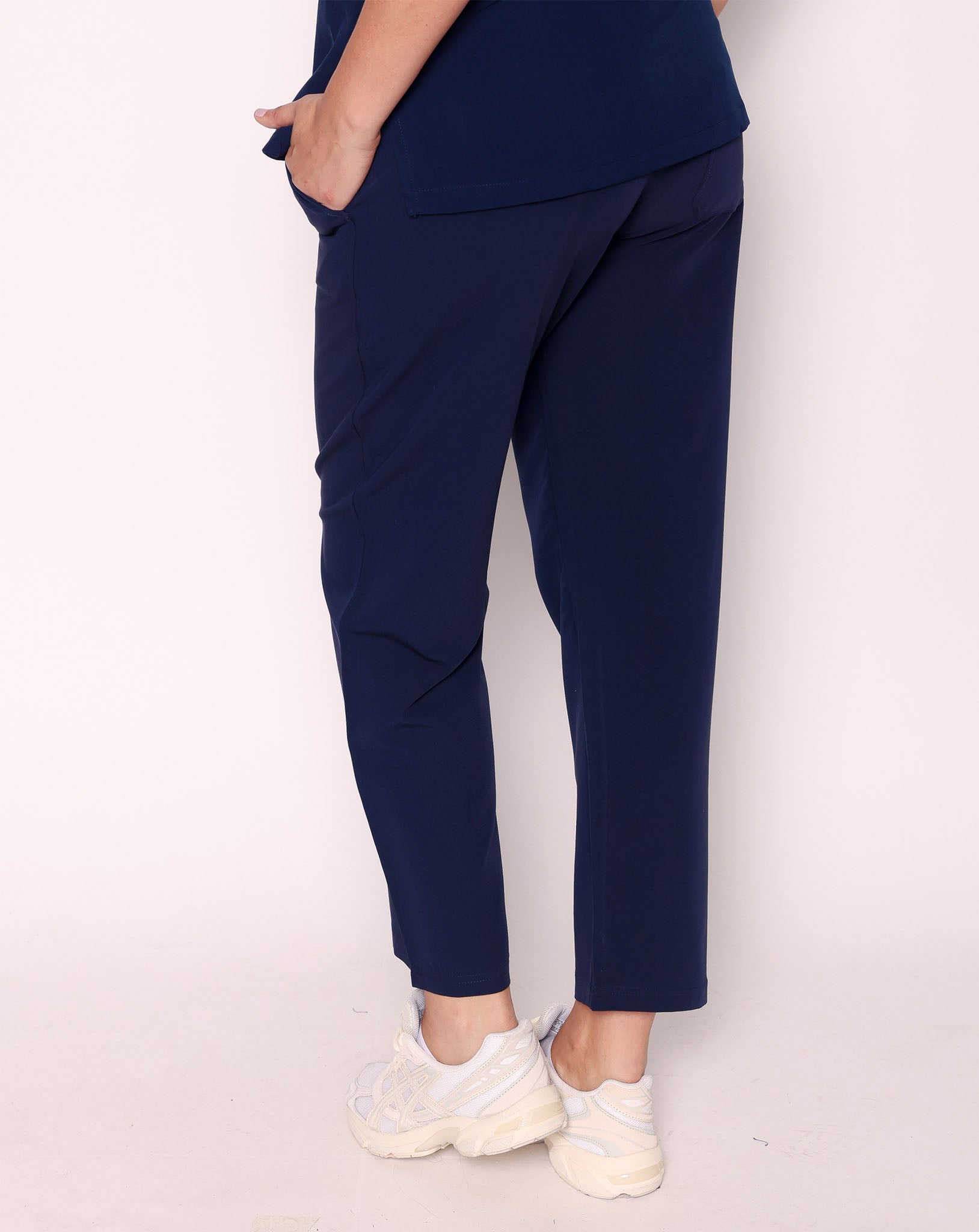 Arlo Straight Leg Scrub Bottoms - Navy
